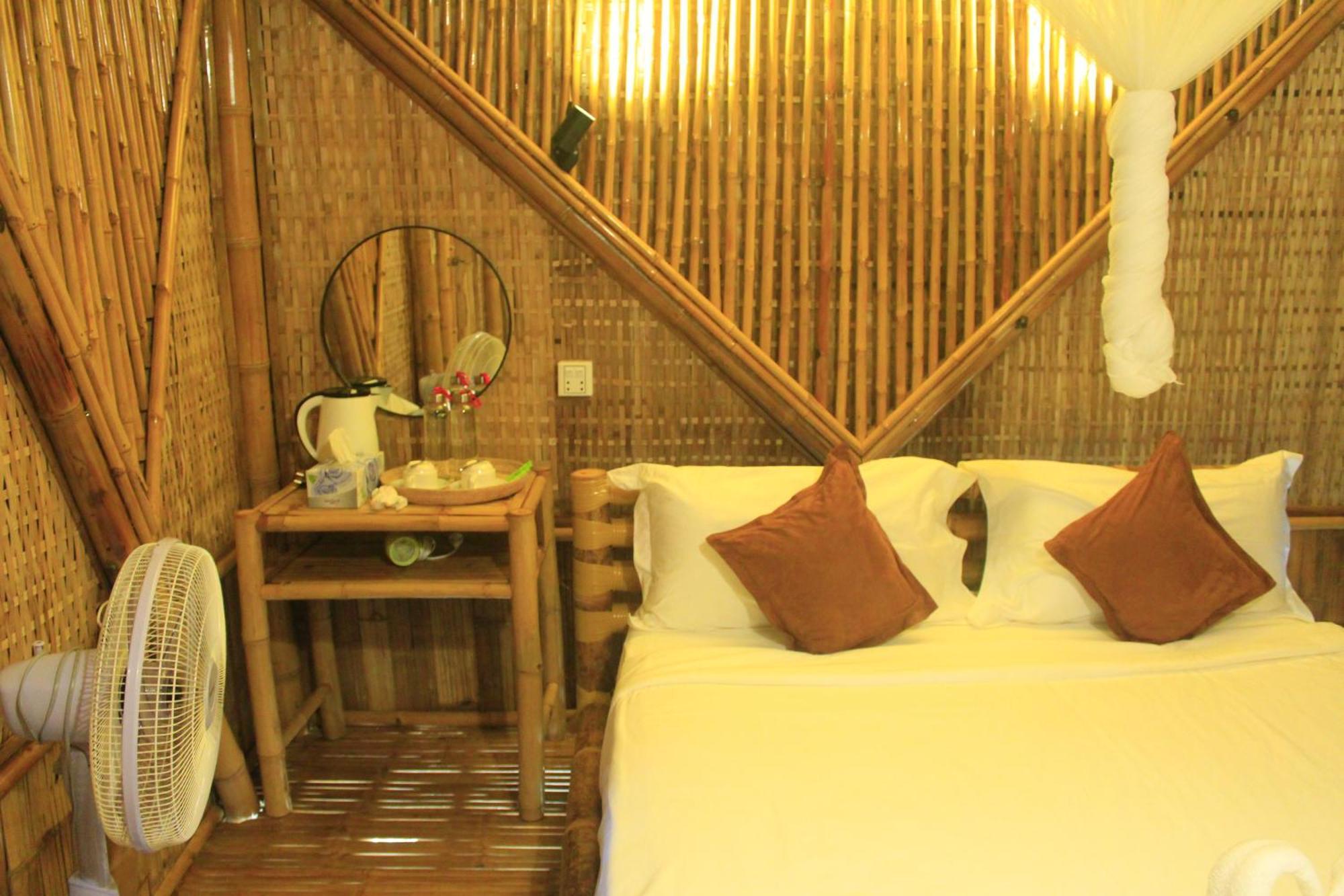 Hanchey Bamboo Resort Kampong Cham Buitenkant foto