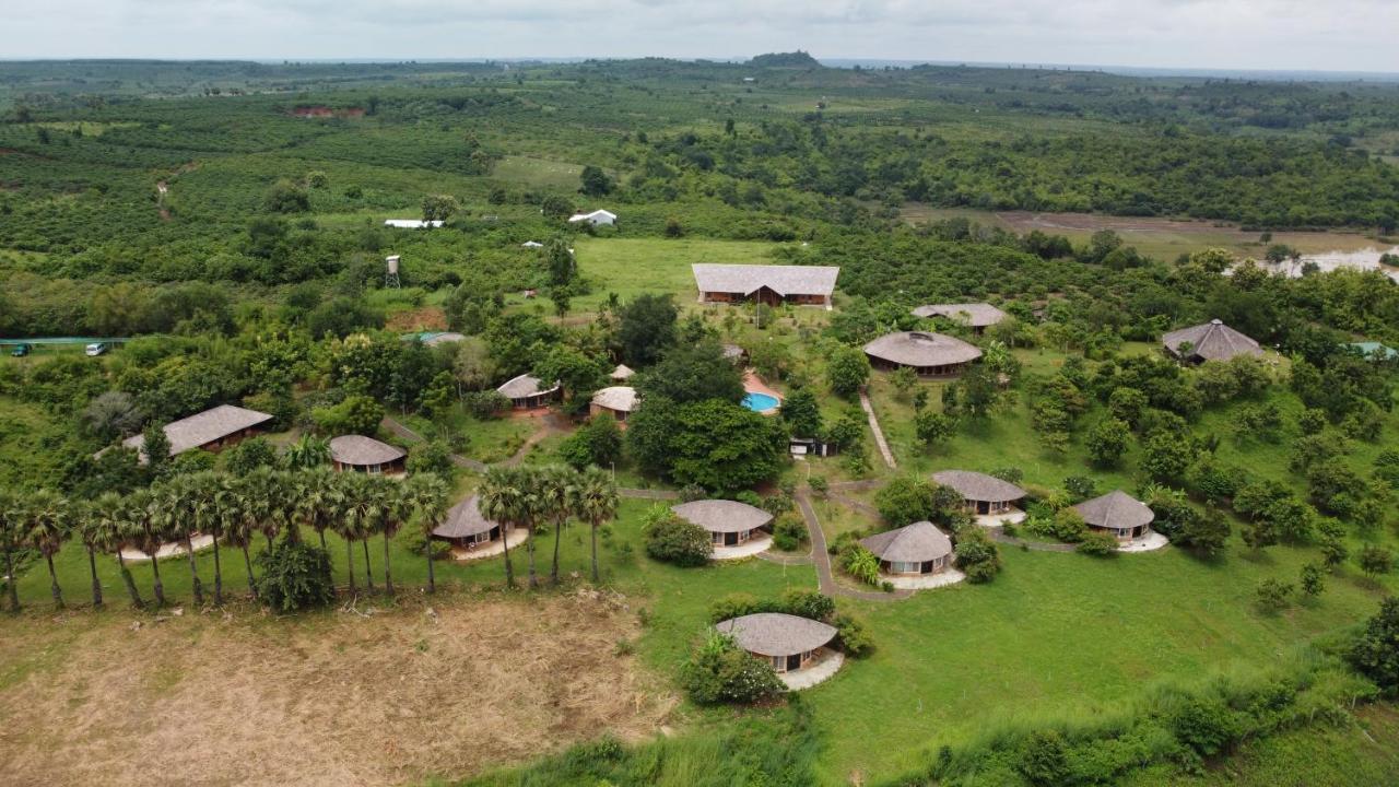 Hanchey Bamboo Resort Kampong Cham Buitenkant foto