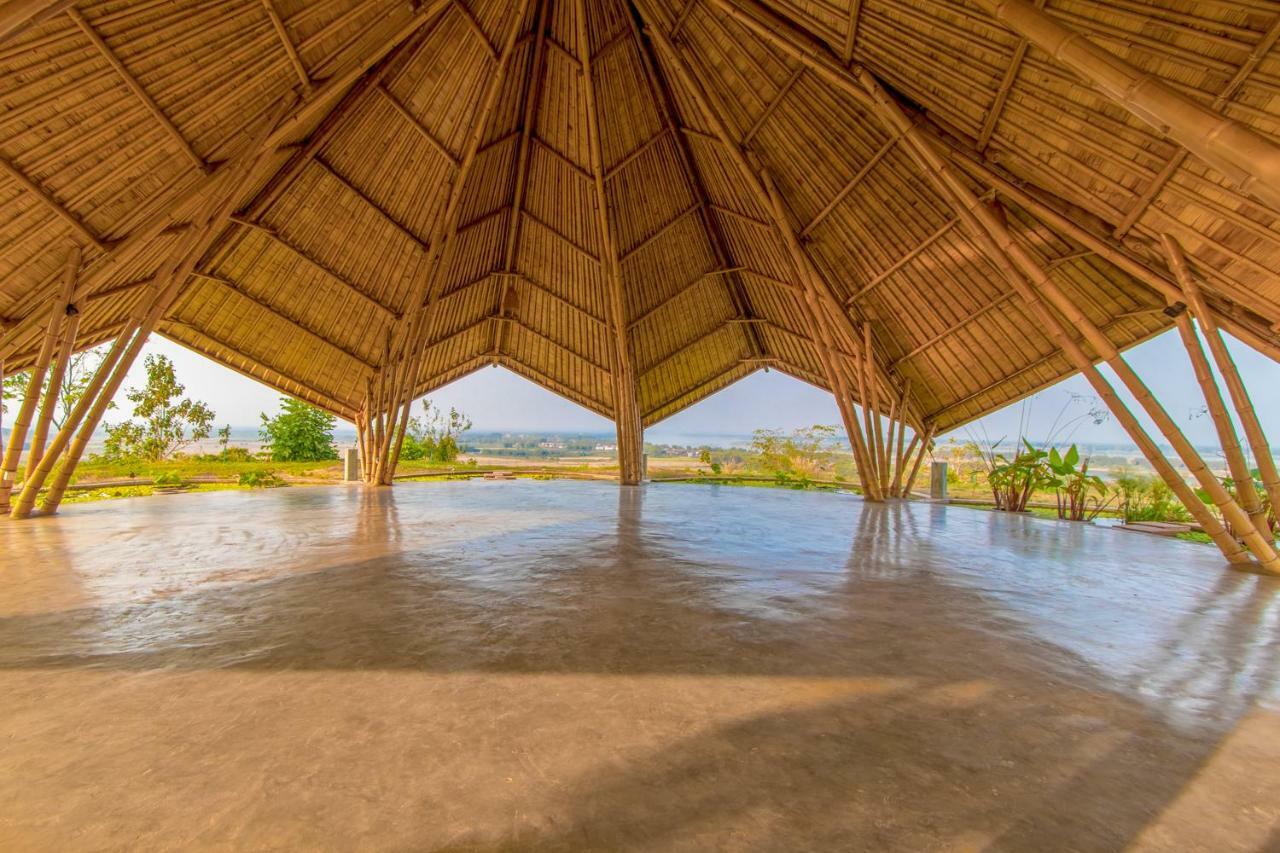 Hanchey Bamboo Resort Kampong Cham Buitenkant foto